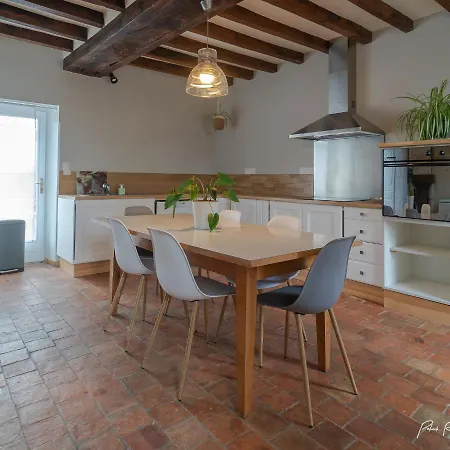 La Pironnière - Piscine, Nature, Au Bord De La Rivière Casa vacanze *