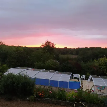 Tatil Evi La Pironniere - Piscine, Nature, Au Bord De La Riviere