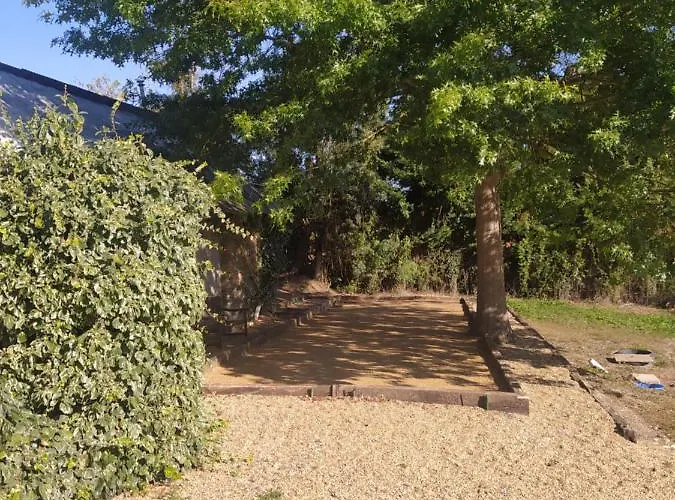 Feriehus La Pironniere - Piscine, Nature, Au Bord De La Riviere *